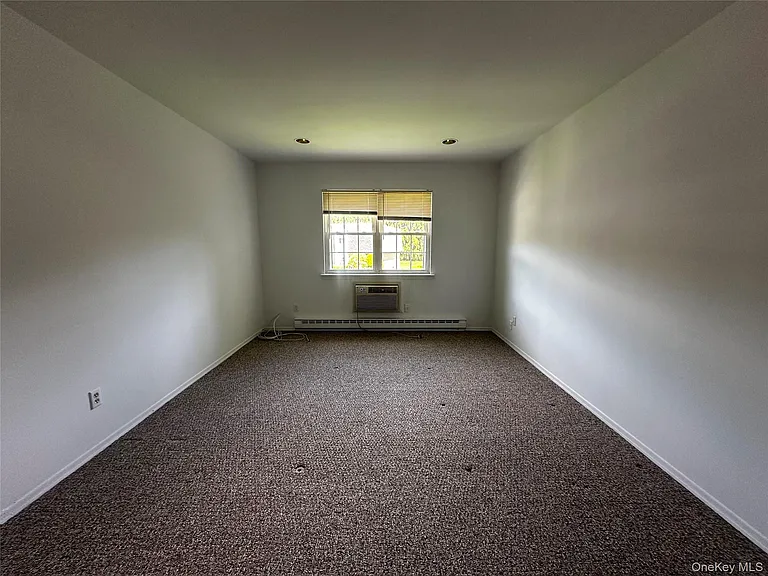 101 Sylvan Ave #65 — Photo 13