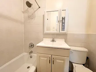 Rented by Century 21 Premier 