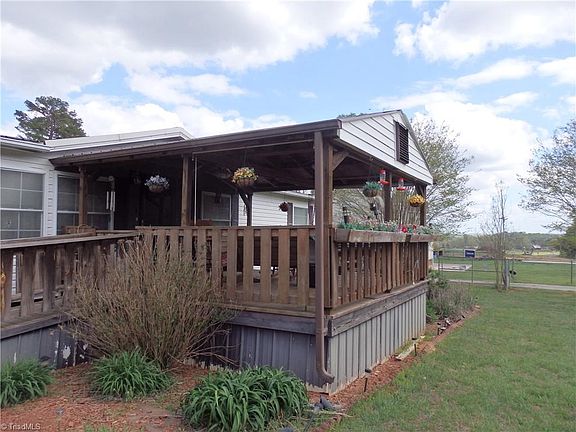 5th image of 492 Mount Shepherd Rd