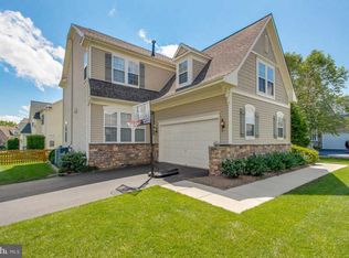 12400 Rochester Park Ct, Bristow, VA 20136