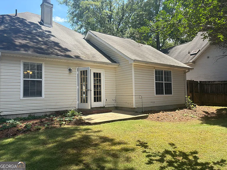 304 Everdale Rd — Photo 26