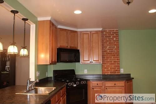 5th image of 33 Bloomsbury Ave