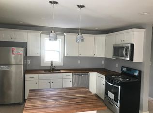 295 Roosevelt Ave, Stratford, CT 06615