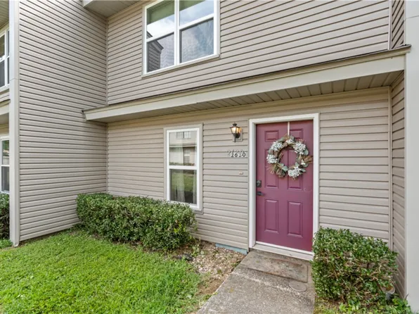 2630 E Kantz Dr, Fayetteville, AR 72703