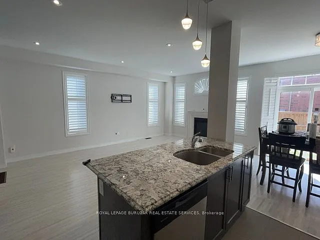 57 Macbean Cres — Photo 20