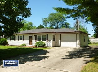 311 Spruce St, North Aurora, IL 60542
