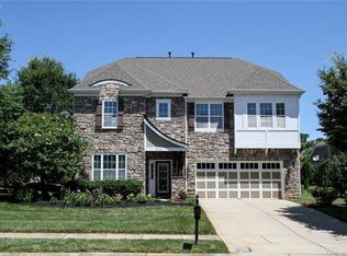 9720 Woburn Rd, Charlotte, NC 28277