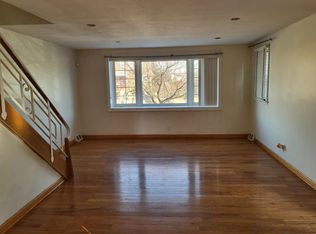2752 Fuller St, Philadelphia, PA