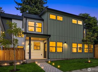 8710 30th Ave NE, Seattle, WA 98115