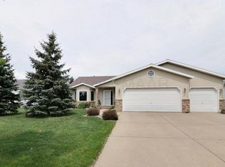 2311 Victoria Rose Dr S, Fargo, ND