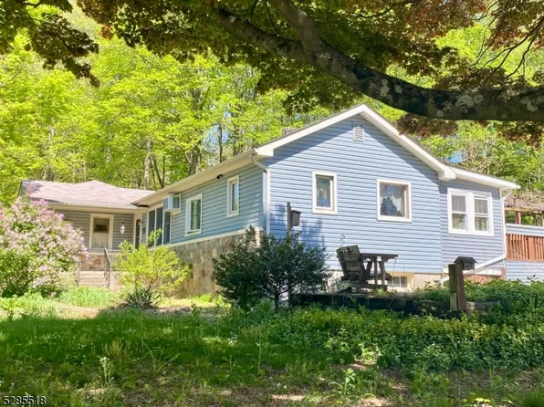 54 Ramseyburg Rd, Knowlton Twp., NJ 07832
