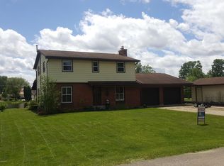 23219 N Park Dr, Edwardsburg, MI 49112