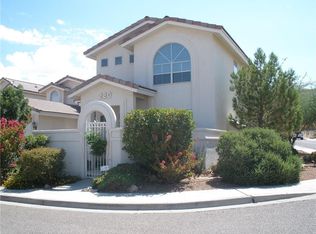 220 Hidden Crest Cir, El Paso, TX 79912