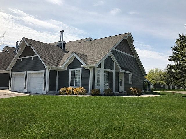 1st image of 2138 Hemlock Blvd