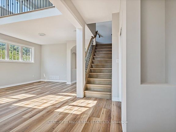 5th image of 1283 Astra Way