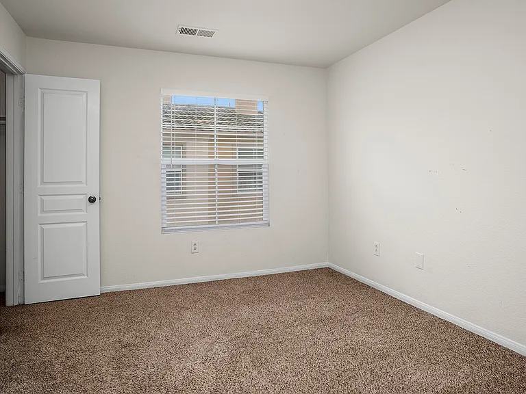 644 Hatfield Dr — Photo 25