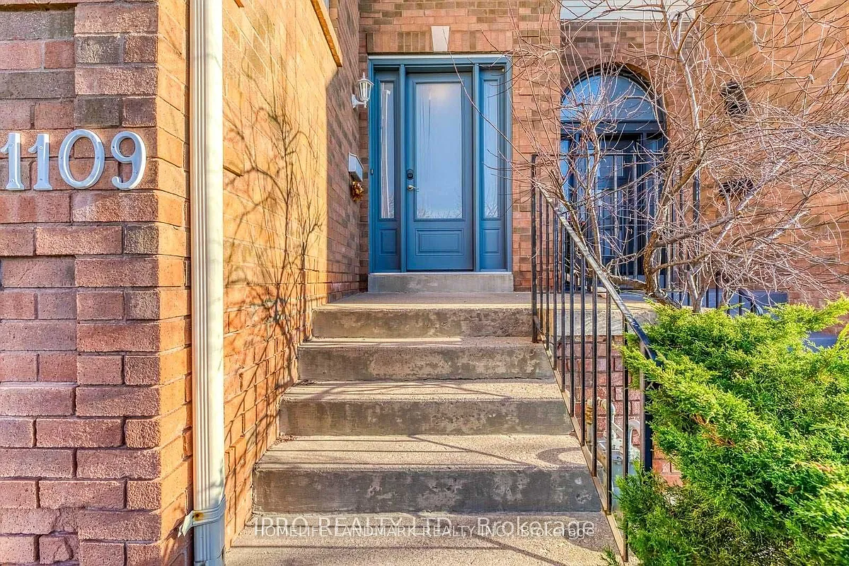 Building Photo - 1109 Lindsay Dr