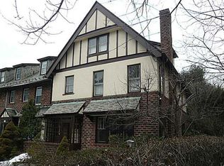 452 Humphrey St, New Haven, CT 06511