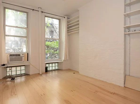 50 E 1st St APT 2, New York, NY 10003