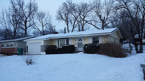 11172 Pritchard Dr Photo 1