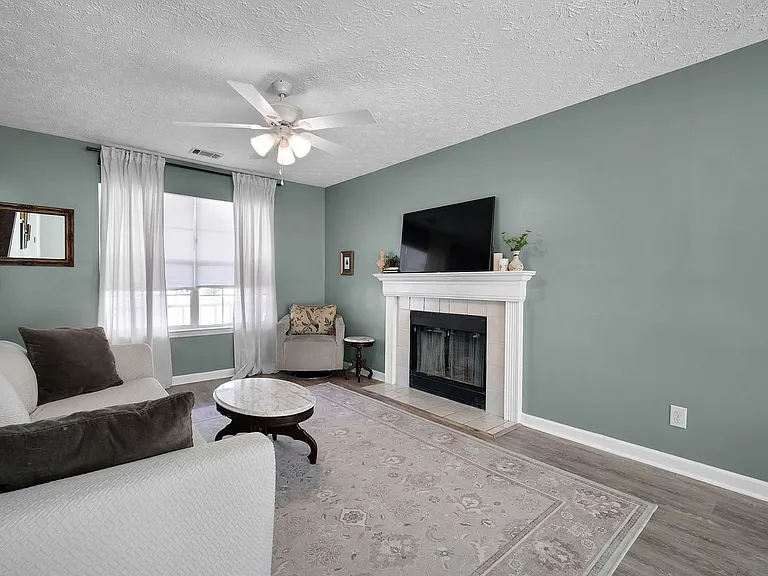 234 Bordeaux Ln — Photo 10