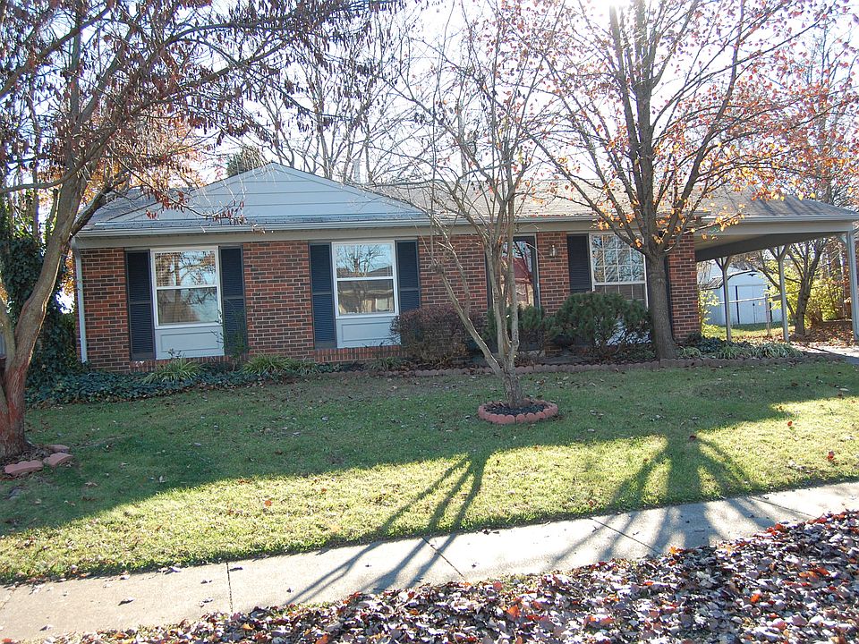 1st image of 393 Chamberlain Dr