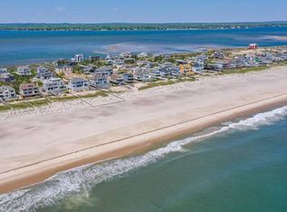 837 Dune Rd, Westhampton Beach, NY 11978