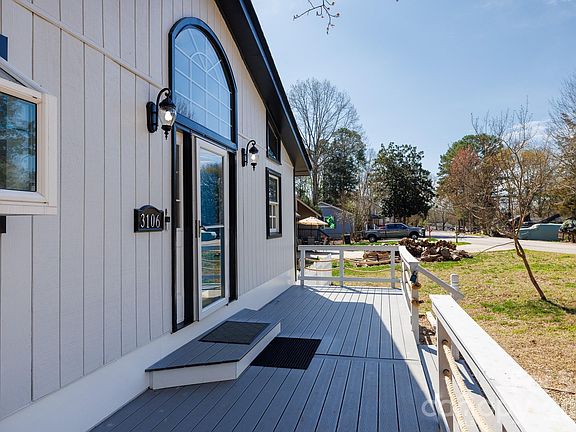 5th image of 3106 Point Clear Dr