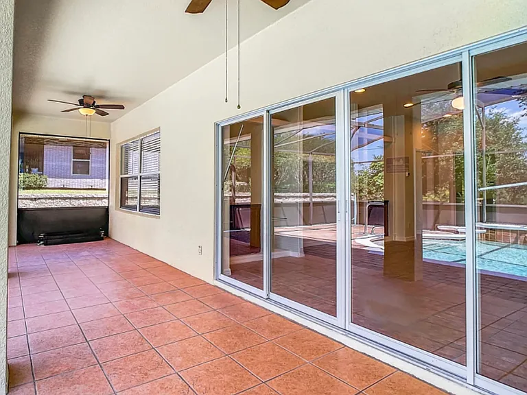 10809 Masters Dr — Photo 31