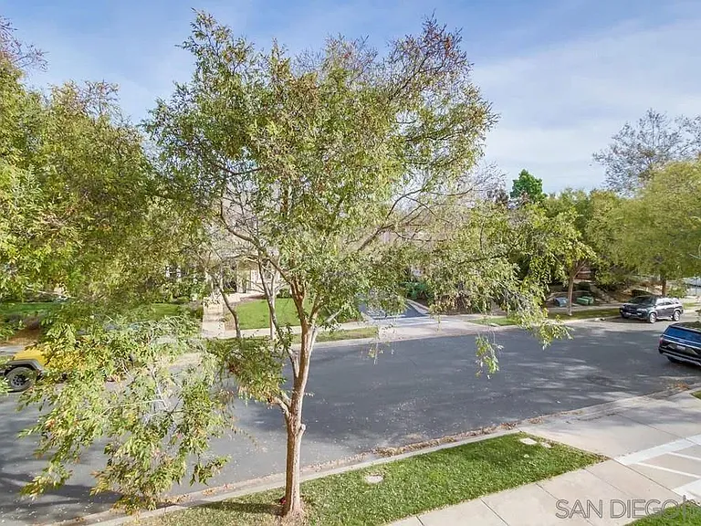 15562 Bristol Ridge Ter — Photo 46