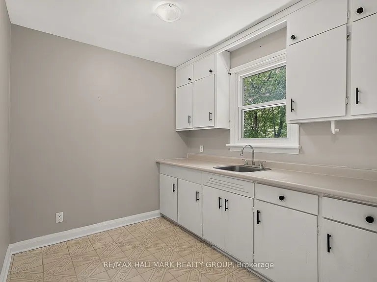 427 Pleasant Park Rd — Photo 16