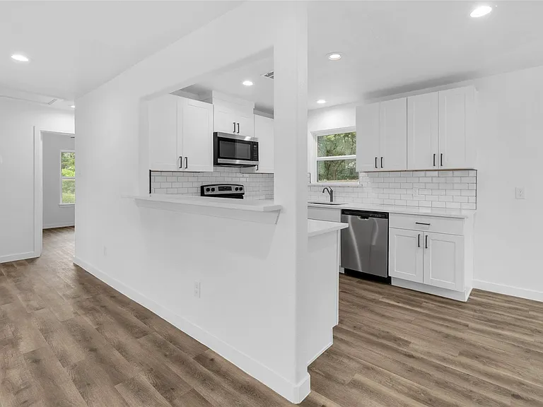 179 Mill St — Photo 8