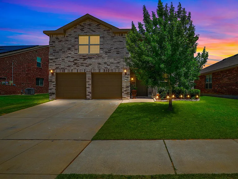 5305 Wharfside Pl — Photo 1