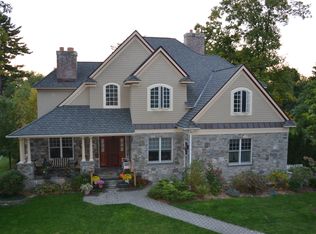 40 Washburn Rd, Mount Kisco, NY 10549