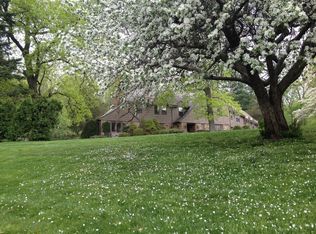 66 High Ridge Rd, West Hartford, CT 06117