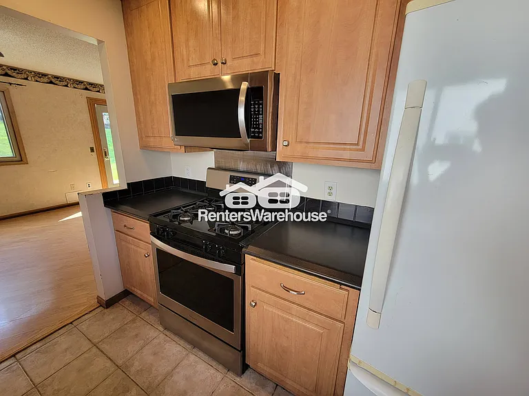 1331 67th Ln N — Photo 10