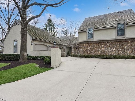 2nd image of 7910 Bristol Ct