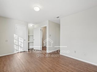 6718 Windsor Holw UNIT 6718, San Antonio, TX 78239