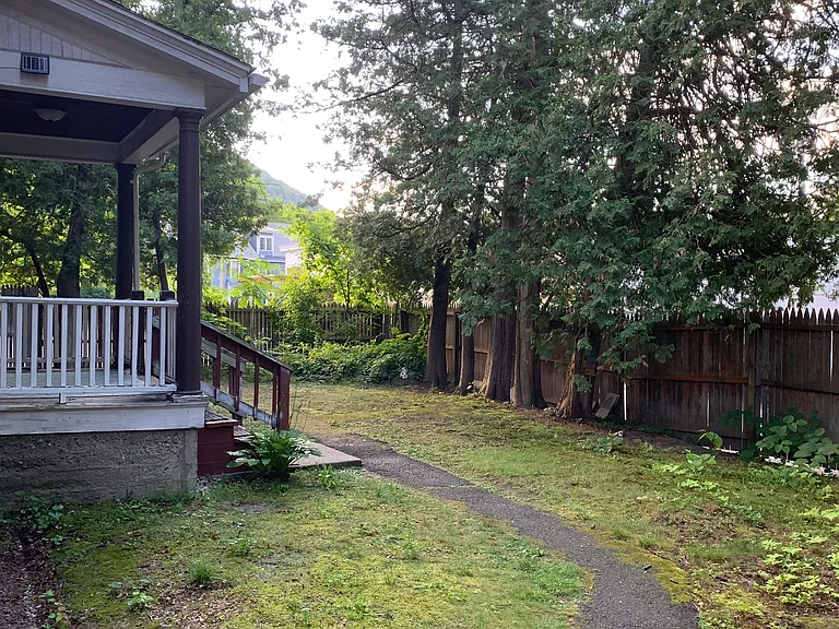 4 Hapgood St #2 — Photo 9