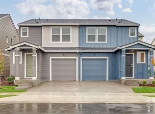 11935 NE 104th St UNIT A & B, Vancouver, WA 98662