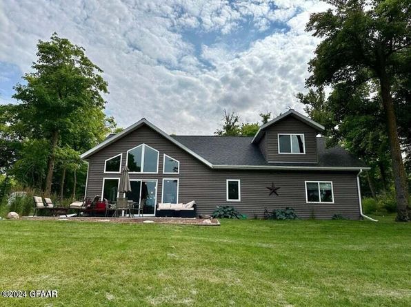 19746 Hideaway Cove Dr SE, Erskine, MN 56535