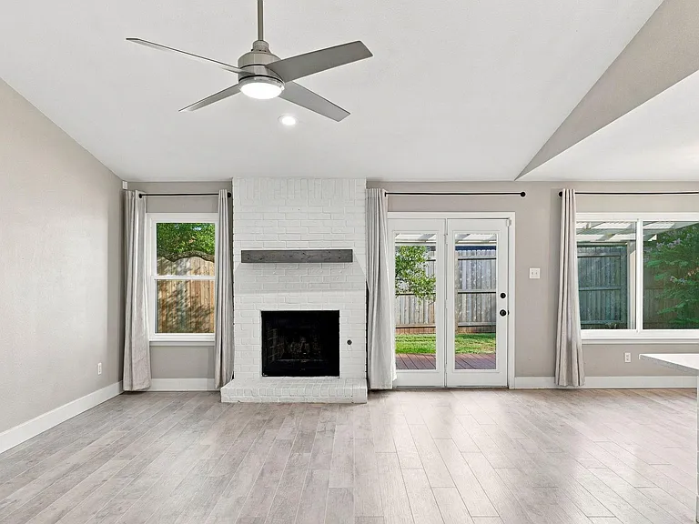 12713 Rhea Ct — Photo 13