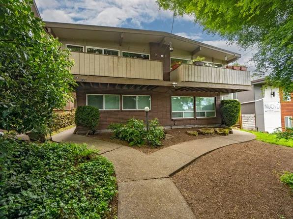 Magnolia Quadplex, 3233 21st Ave W #3235, Seattle, WA 98199