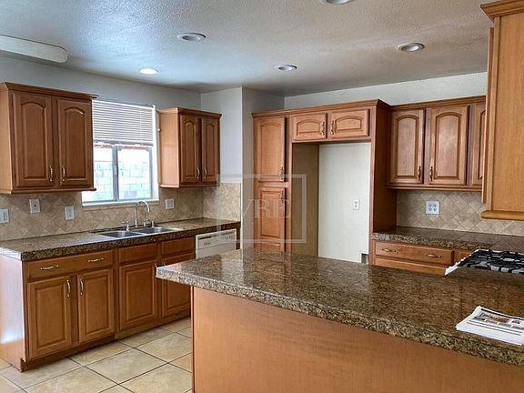 4th image of 52190 Avenida Villa