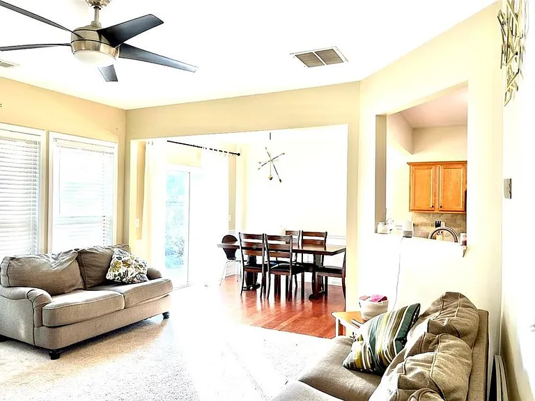 5430 Crestwick Way — Photo 7