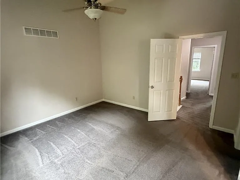 523 Kemmerer Ln — Photo 9