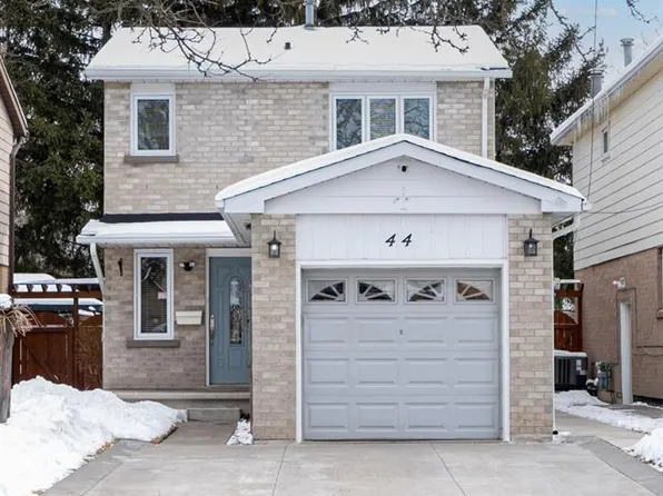 44 Talbot St, Brampton, ON L6X 2P5
