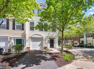 8341 Broderick Cir, Gaithersburg, MD 20877