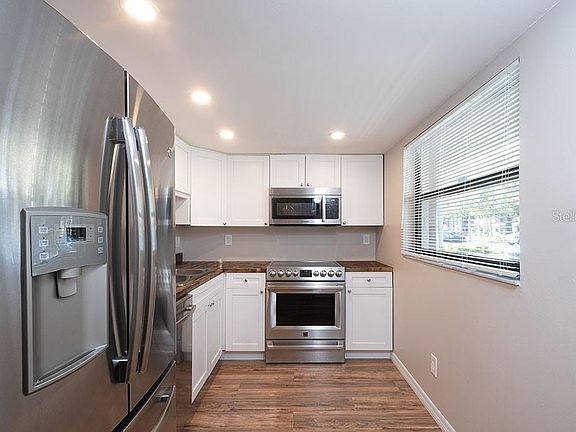 5th image of 3034 Eastland Blvd Unit D106
