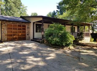 10 Arnold Rd, Lawrenceville, GA 30044